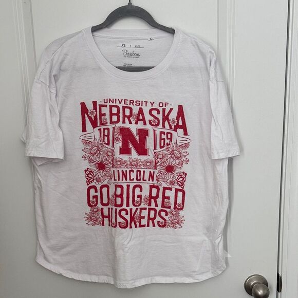 Pressbox White and Red Nebraska Huskers Tee - Picture 1 of 3